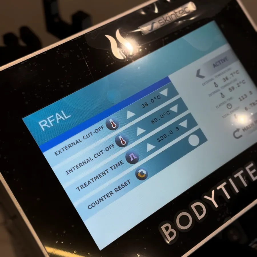 Tela do equipamento BodyTite em modo RFAL